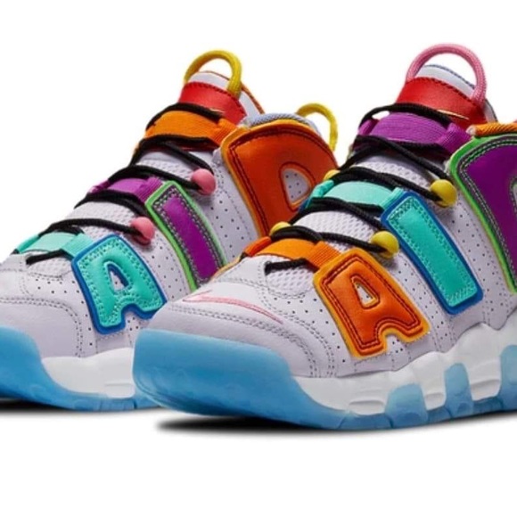 Wmns Sz 8.5: Nike Air More Uptempo GS DH0624-500 - Picture 2 of 12